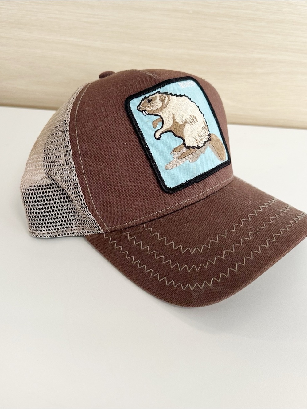 Goorin Bros Trucker Hat Brown Beaver Animal Farm Patch Mesh Snapback Cap